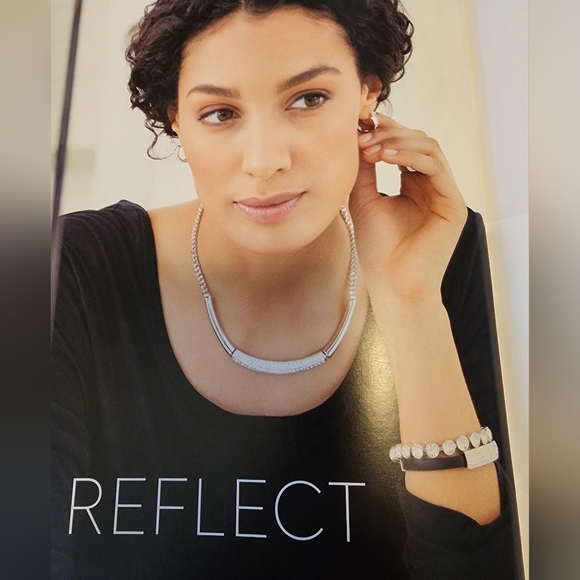 Touchstone Crystal White Collar Necklace - Picture 3 of 5